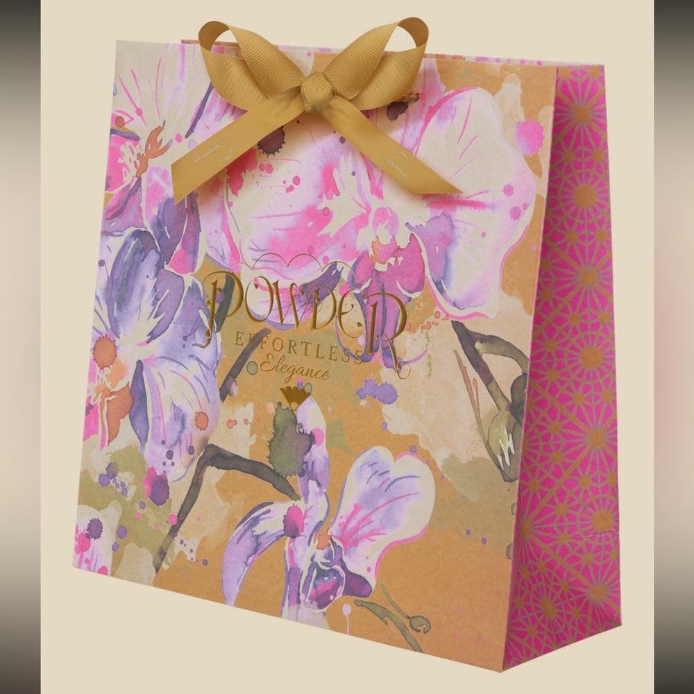 Wonderland Robe - Picture 5 of 6